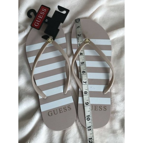Women’s Sandals Size 11 Guess WG LENT13-C Light Pink strips Style Flip Flops - Picture 8 of 10